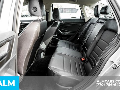 Used 2024 Volkswagen Jetta SE image 22