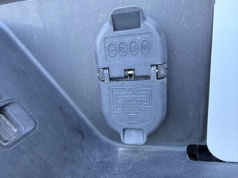 Used 2023 Chevrolet Silverado 1500 W/T w/ WT Value Package image 9