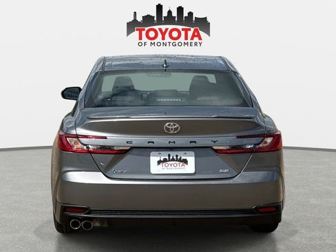 New 2026 Toyota Camry SE image 4