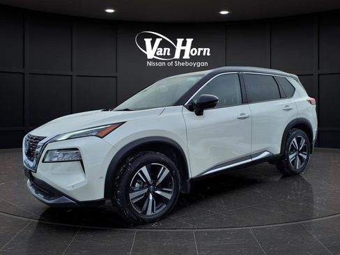 Certified 2023 Nissan Rogue SL w/ SL Premium Package image 5