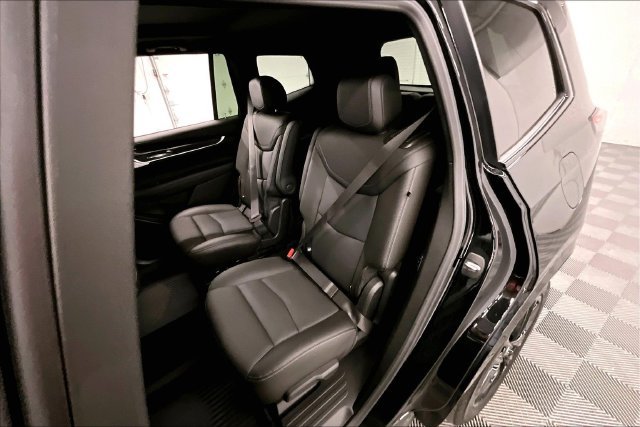 Used 2024 Cadillac XT6 Sport w/ LPO, ONYX Package AWD/4WD image 25