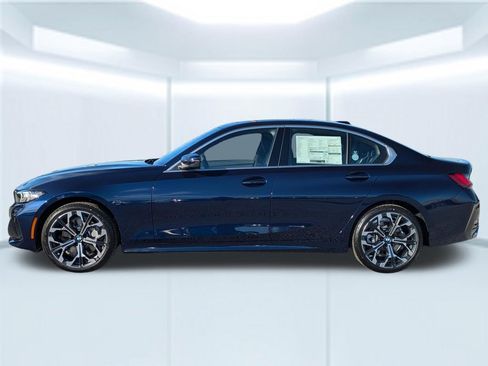 New 2026 BMW 330i Sedan RWD image 2