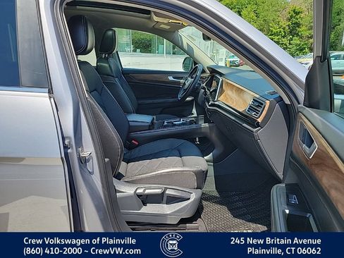 Certified 2024 Volkswagen Atlas SE AWD/4WD image 16