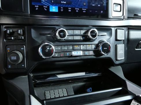 Certified 2024 Ford F250 Lariat w/ Chrome Package AWD/4WD image 23
