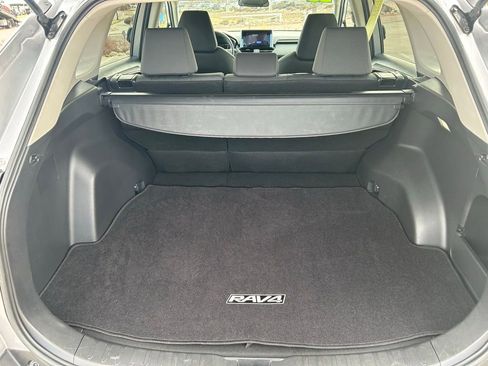 Used 2023 Toyota RAV4 XLE image 27