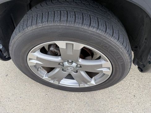 Used 2009 Toyota RAV4 Sport w/ Sport Extra Value Pkg FWD image 40