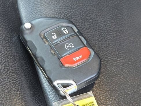 Used 2020 Jeep Wrangler Unlimited Rubicon w/ LED Lighting Group image 39