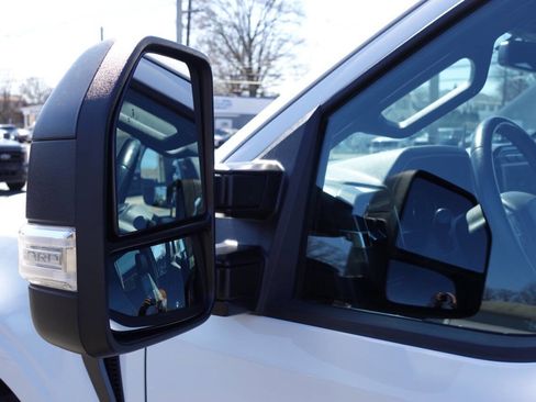 Used 2023 Ford F150 XLT w/ Equipment Group 302A High image 13