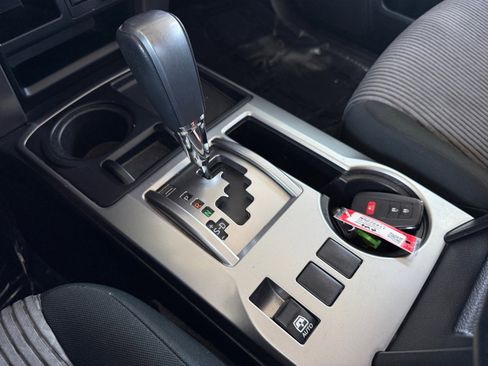 Used 2022 Toyota 4Runner SR5 RWD image 19