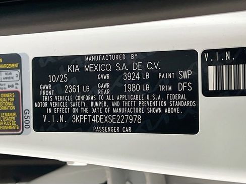 New 2025 Kia K4 LXS image 29