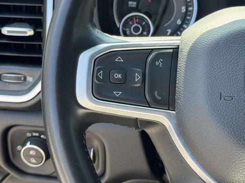 Used 2024 RAM 2500 Big Horn AWD/4WD image 24