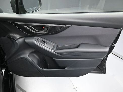 Used 2018 Subaru Crosstrek 2.0i Premium w/ Eyesight System image 33