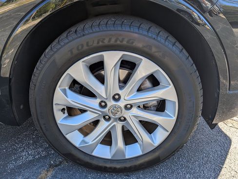 Used 2017 Buick Envision Premium image 10