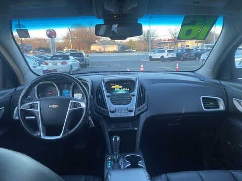 Used 2016 Chevrolet Equinox LTZ w/ Enhanced Convenience Package image 13