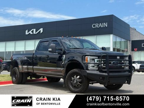 Used 2019 Ford F350 King Ranch w/ King Ranch Ultimate Package AWD/4WD image 1