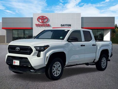 Certified 2024 Toyota Tacoma SR image 2