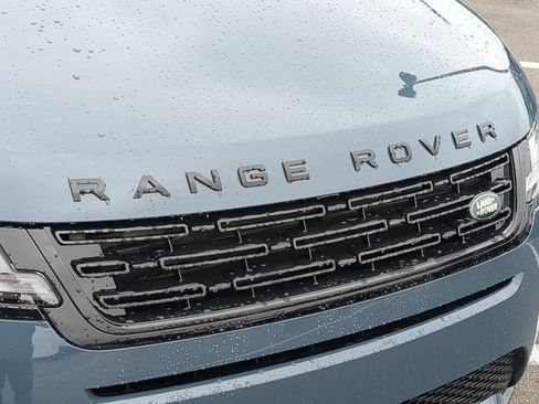 New 2026 Land Rover Range Rover Evoque Dynamic SE image 11