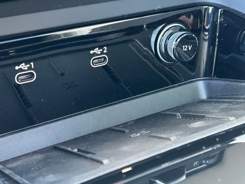 New 2025 Audi Q5 Premium Plus image 28