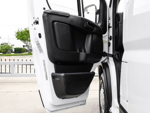 Used 2023 RAM ProMaster 3500 w/ Driver Convenience Group FWD image 37