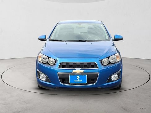 Used 2016 Chevrolet Sonic LT w/ Wheels and Fog Lamp Package FWD image 2