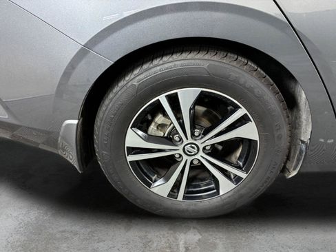 Used 2020 Nissan Sentra SV FWD image 14