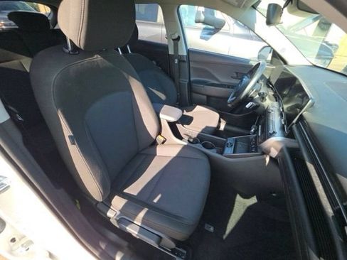Certified 2025 Hyundai Kona SEL FWD image 14