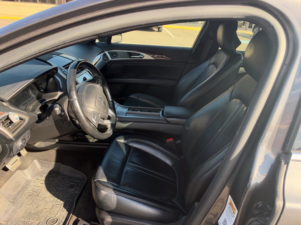 Used 2019 Lincoln MKZ Reserve w/ Reserve Plus Package FWD image 8