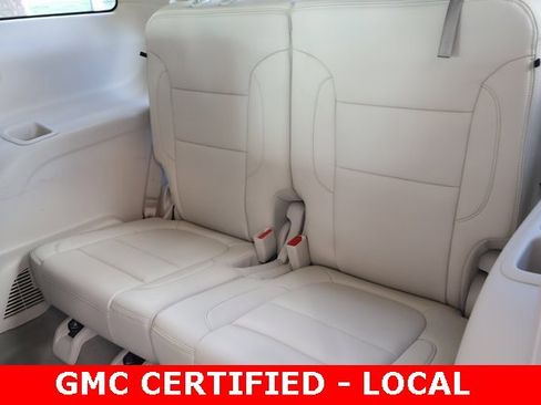 Used 2023 GMC Acadia Denali w/ Denali Technology Package image 13