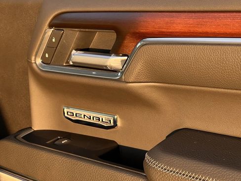 New 2026 GMC Sierra 1500 Denali w/ Denali Reserve Package image 27