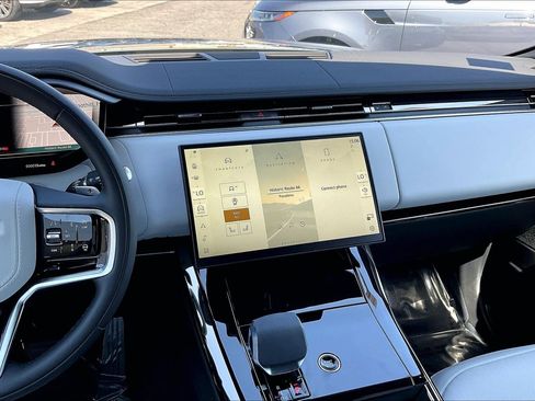 New 2026 Land Rover Range Rover Sport SE image 9