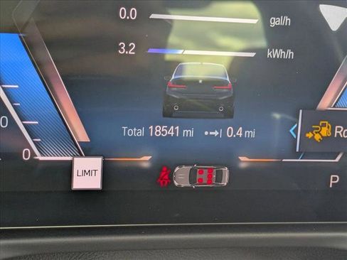 Used 2023 BMW 330e 330e w/ M Sport Package image 11