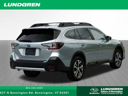 Used 2022 Subaru Outback Limited AWD/4WD image 3