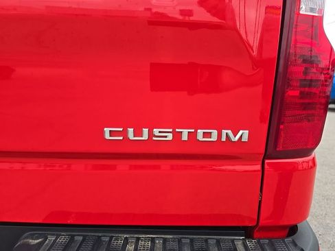 Used 2023 Chevrolet Silverado 1500 Custom image 7