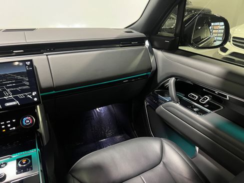 Used 2023 Land Rover Range Rover SE AWD/4WD image 55