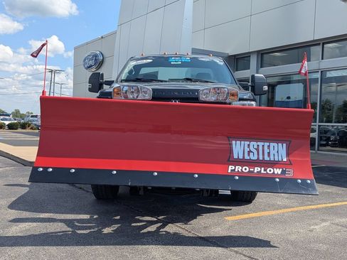 Used 2018 Ford F250 XL w/ STX Appearance Package AWD/4WD image 8