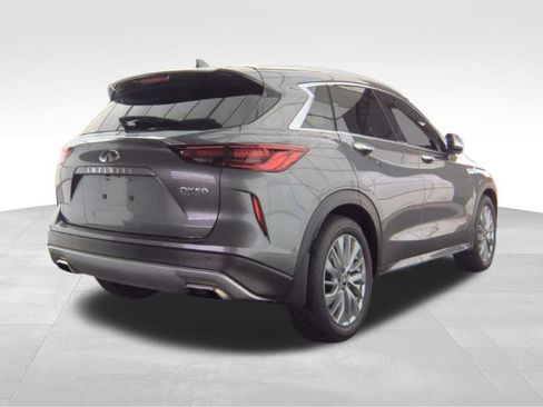Used 2023 INFINITI QX50 Luxe image 6