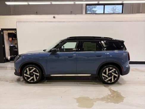 New 2026 MINI Cooper Countryman S image 2