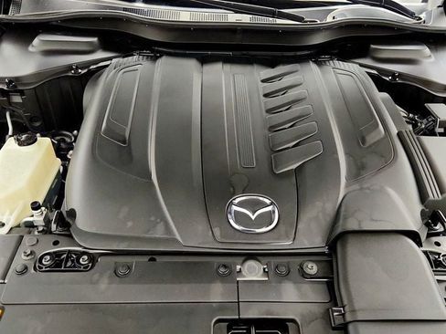Used 2024 MAZDA CX-90 3.3 Turbo w/ Preferred Plus AWD/4WD image 28