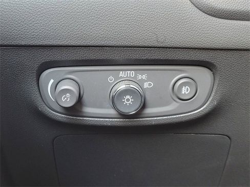 Used 2022 Buick Encore GX Select w/ Sport Touring Package image 28