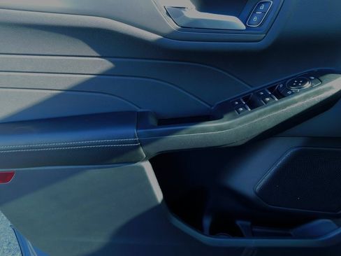 New 2026 Ford Escape SE image 25