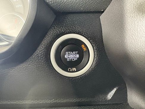 Used 2022 RAM 1500 Laramie w/ Sport Appearance Package image 27