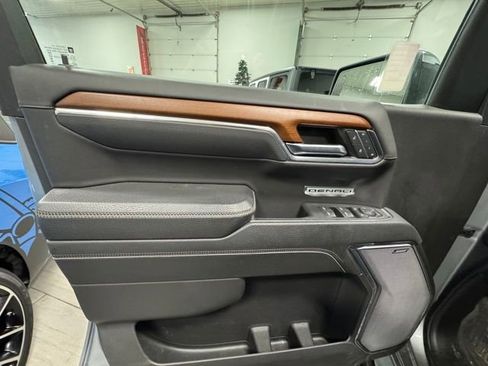 Used 2023 GMC Sierra 1500 Denali w/ Denali Reserve Package image 31