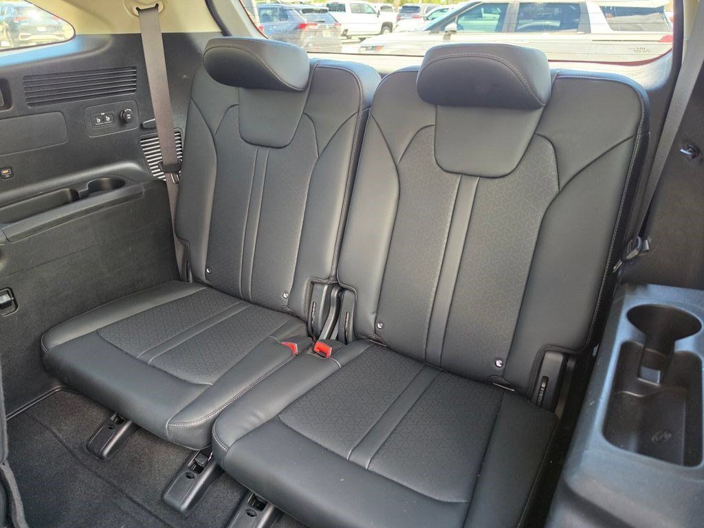 Used 2022 Kia Sorento S FWD image 31