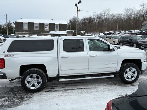 Used 2017 Chevrolet Silverado 1500 LTZ Z71 w/ LTZ Plus Package image 4