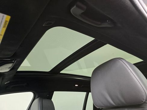 Used 2025 BMW X7 M60i AWD/4WD image 26