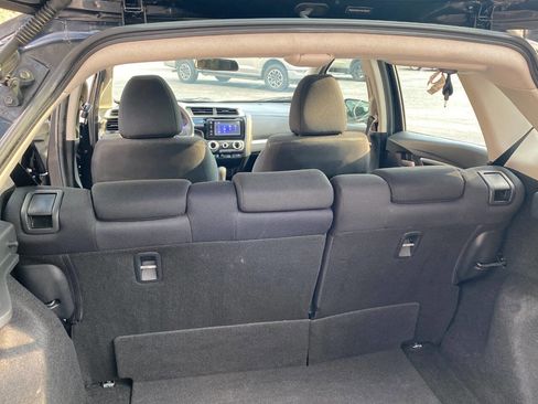 Used 2015 Honda Fit EX image 37