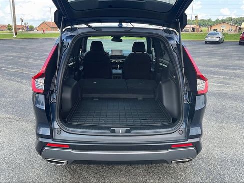 Used 2025 Honda CR-V Sport image 16