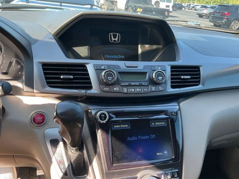 Used 2014 Honda Odyssey Touring image 14