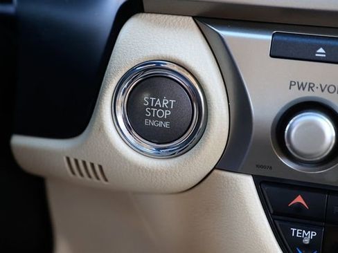 Used 2013 Lexus ES 350 image 31