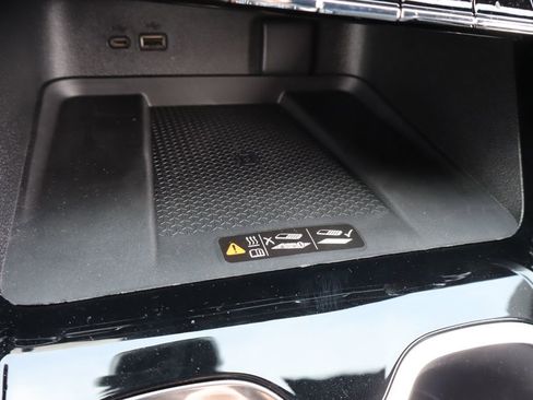 Used 2026 Chevrolet Traverse LT w/ Driver Confidence Package image 16